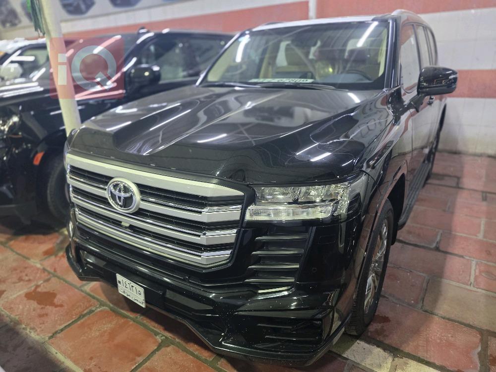 تويوتا لاندكروزر